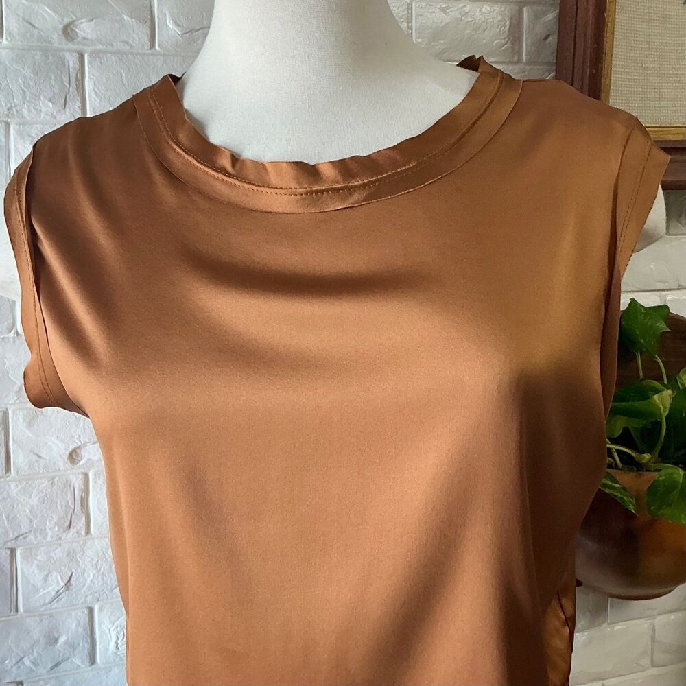 SOLD Nonchalant the Label Mel Crop in Brown Metallic Copper 100% Silk Crop - Picture 7 of 16
